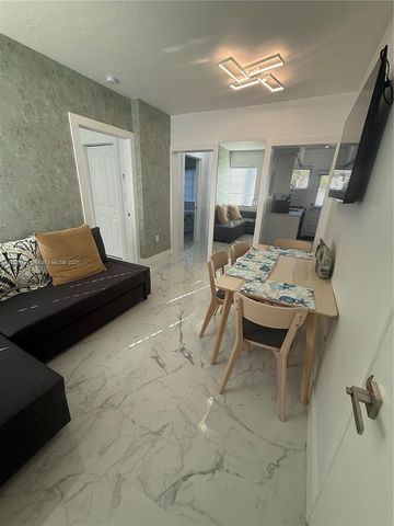 8340 Crespi Blvd 18, Miami Beach, FL 33141