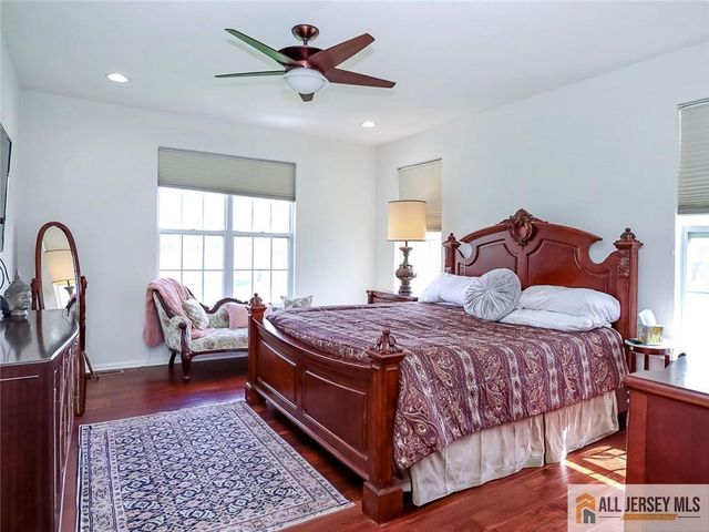 16 Tryall Boulevard, Monroe, NJ 08831