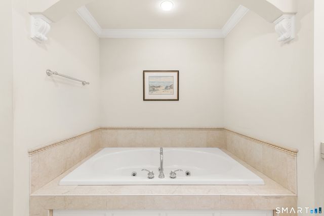 70 Southport Place, Fairfield, CT 06890