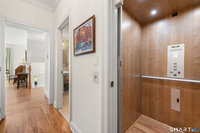 70 Southport Place, Fairfield, CT 06890