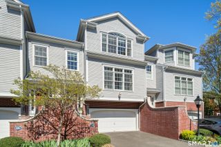 70 Southport Place, Fairfield, CT 06890