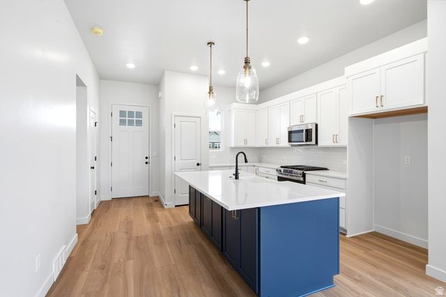 7256 S RAMBLE RD, West Jordan, UT 84081