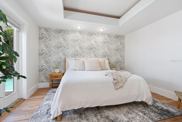 1931 HIGH POINT CIRCLE, Sarasota, FL 34236