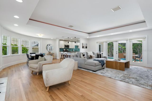 1931 HIGH POINT CIRCLE, Sarasota, FL 34236