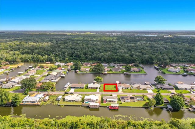 13233 COUNTRY CLUB, Tavares, FL 32778