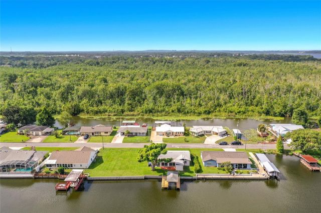 13233 COUNTRY CLUB, Tavares, FL 32778