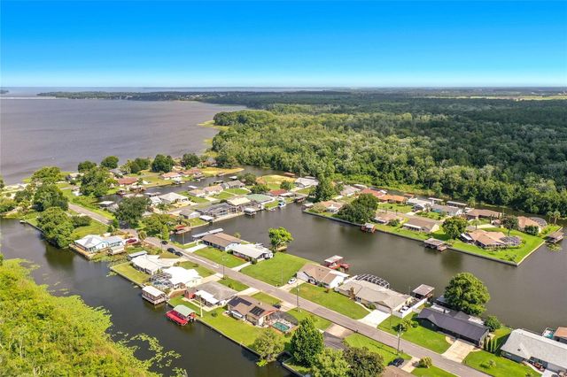 13233 COUNTRY CLUB, Tavares, FL 32778