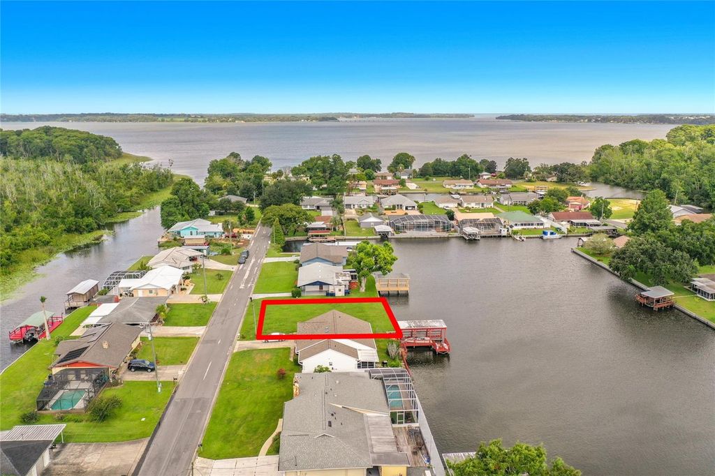 13233 COUNTRY CLUB, Tavares, FL 32778