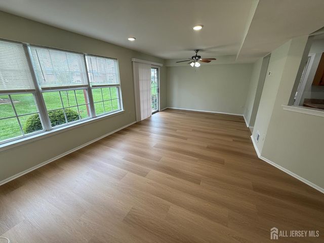 220 Copeley Way, North Brunswick, NJ 08902