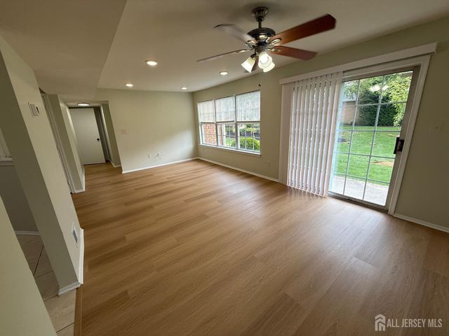 220 Copeley Way, North Brunswick, NJ 08902