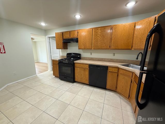 220 Copeley Way, North Brunswick, NJ 08902