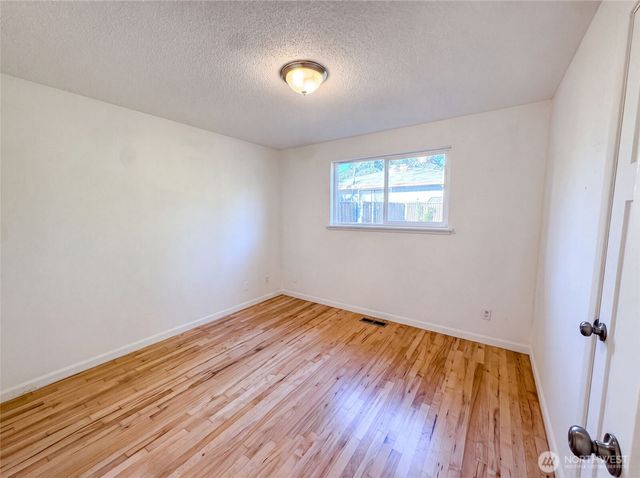 712 141st Street E, Tacoma, WA 98445