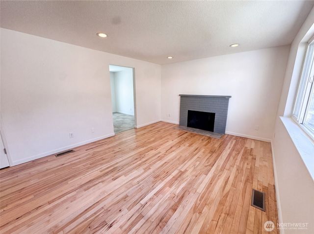 712 141st Street E, Tacoma, WA 98445