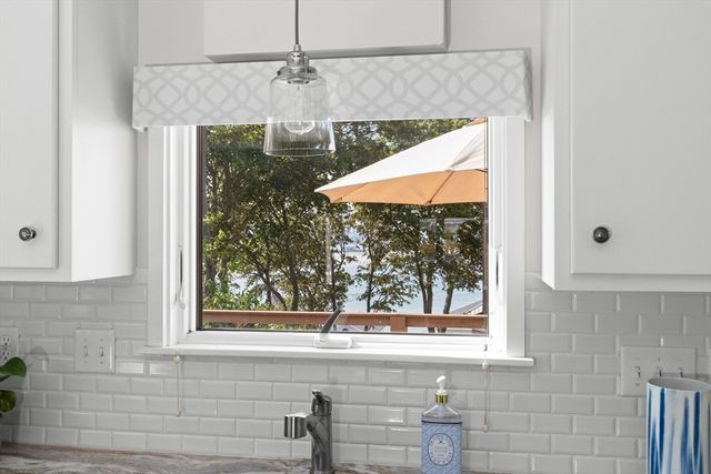 36 Lennox Rd, Nahant, MA 01908