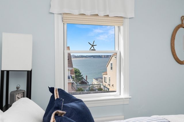 36 Lennox Rd, Nahant, MA 01908