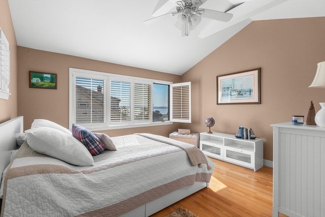 36 Lennox Rd, Nahant, MA 01908