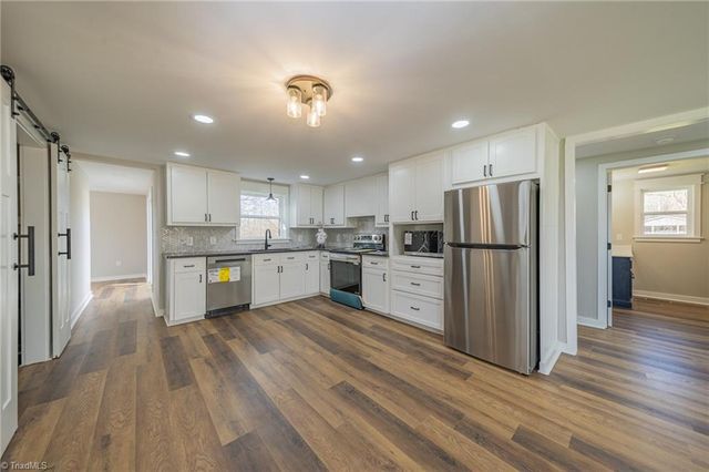 3103 Pipers Gap Road, Mount Airy, NC 27030