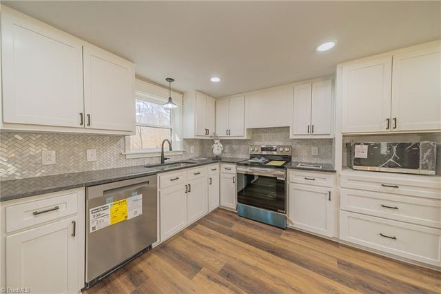 3103 Pipers Gap Road, Mount Airy, NC 27030