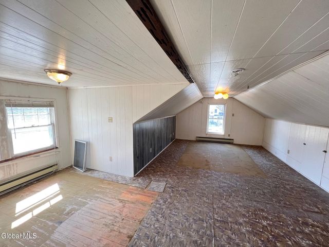 1182 S Country Club Drive, Niskayuna, NY 12309