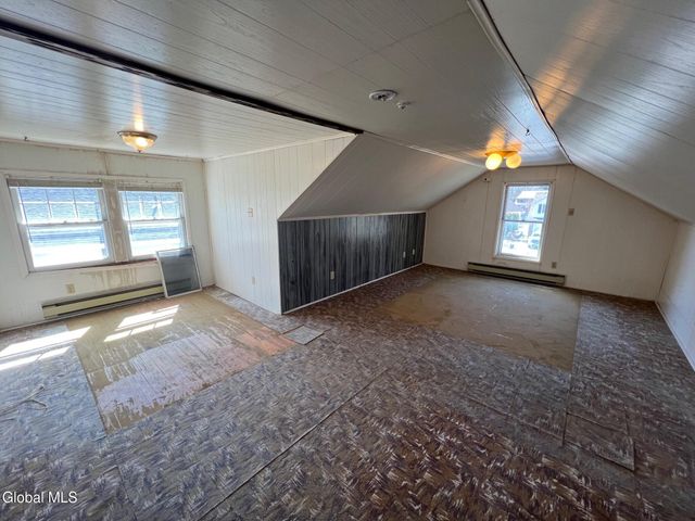 1182 S Country Club Drive, Niskayuna, NY 12309