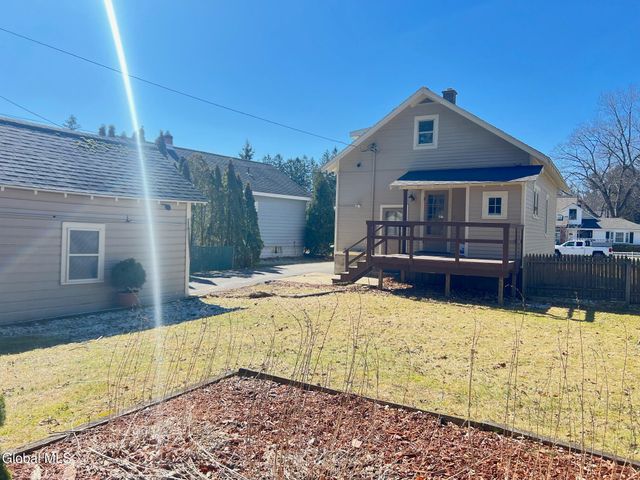 1182 S Country Club Drive, Niskayuna, NY 12309