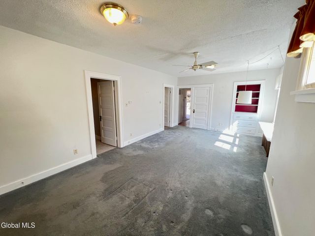 1182 S Country Club Drive, Niskayuna, NY 12309