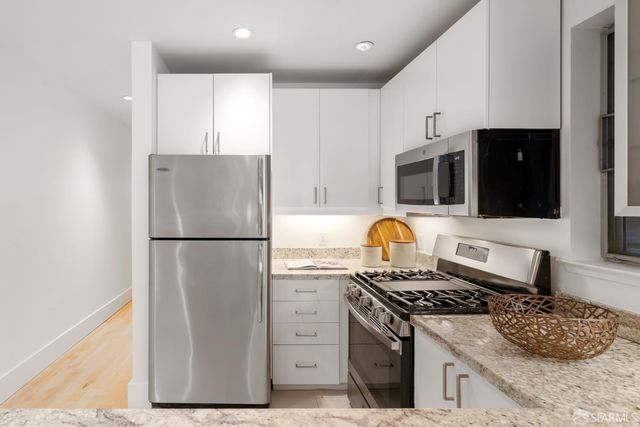 2315 Van Ness Avenue 2, San Francisco, CA 94109