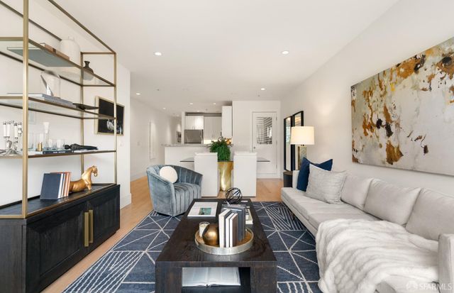 2315 Van Ness Avenue 2, San Francisco, CA 94109