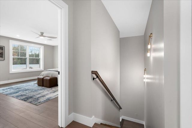 5 Jennifer Drive B, Merrimack, NH 03054