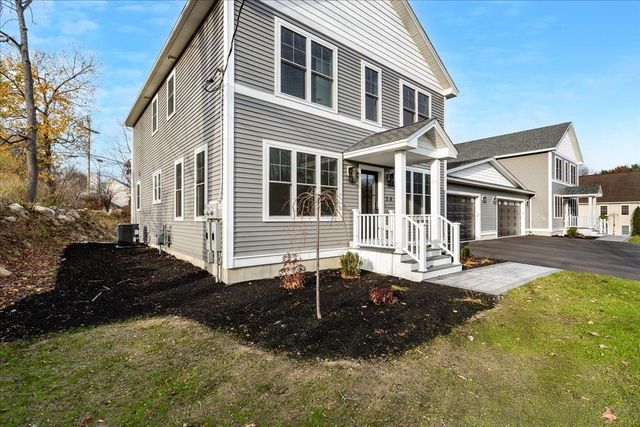 5 Jennifer Drive B, Merrimack, NH 03054