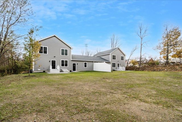 5 Jennifer Drive B, Merrimack, NH 03054