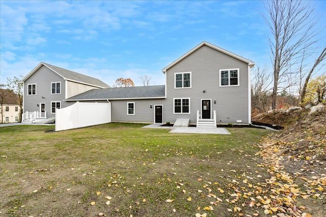 5 Jennifer Drive B, Merrimack, NH 03054