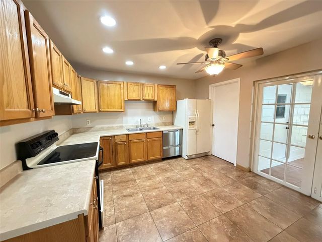 731 HUMMINGBIRD LANE, Orlando, FL 32825