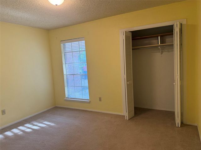 1401 Wood Rock DR, Round Rock, TX 78681