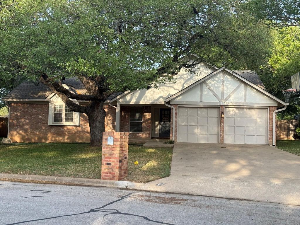 1401 Wood Rock DR, Round Rock, TX 78681