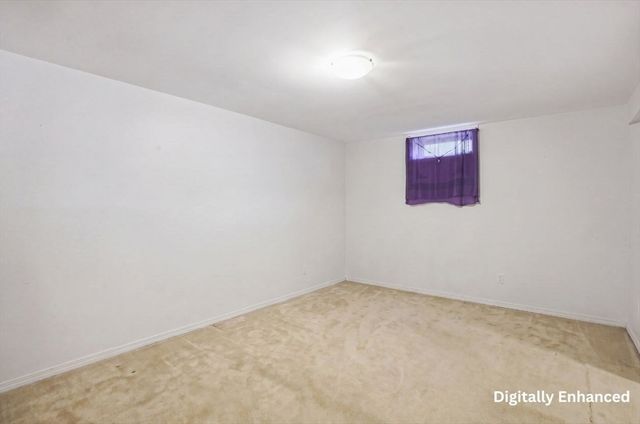 12 Valerie Circle, Ashburnham, MA 01430
