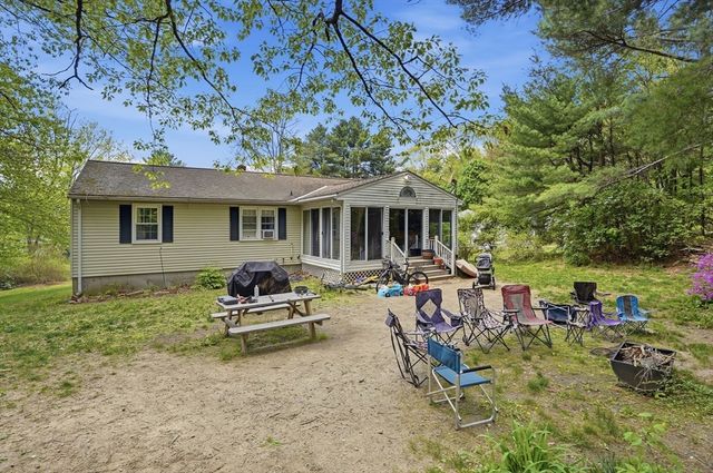 12 Valerie Circle, Ashburnham, MA 01430