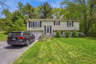 12 Valerie Circle, Ashburnham, MA 01430