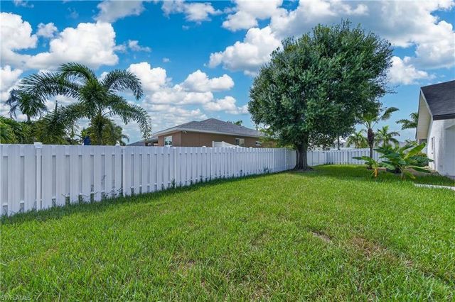 1408 SW 49th ST, Cape Coral, FL 33914