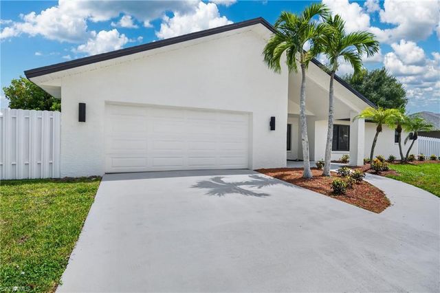 1408 SW 49th ST, Cape Coral, FL 33914
