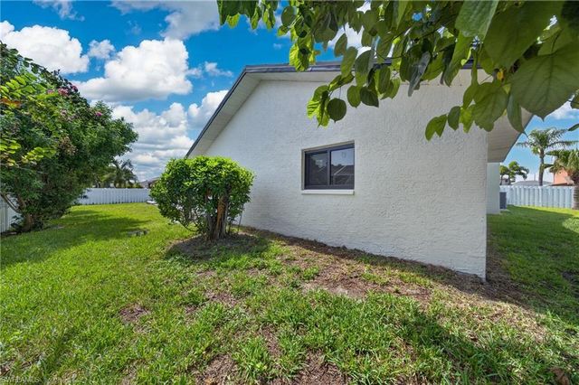 1408 SW 49th ST, Cape Coral, FL 33914