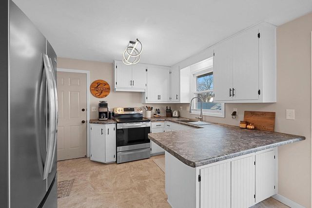 2539 HEATHER ROAD, Green Bay, WI 54311