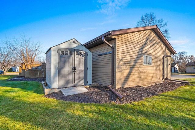 2539 HEATHER ROAD, Green Bay, WI 54311
