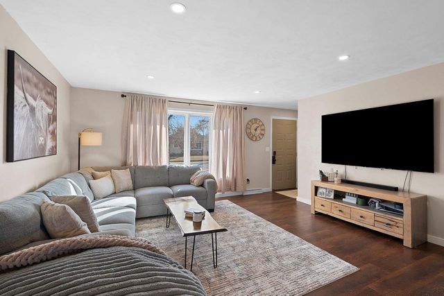 2539 HEATHER ROAD, Green Bay, WI 54311