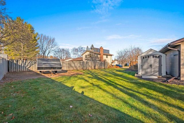 2539 HEATHER ROAD, Green Bay, WI 54311