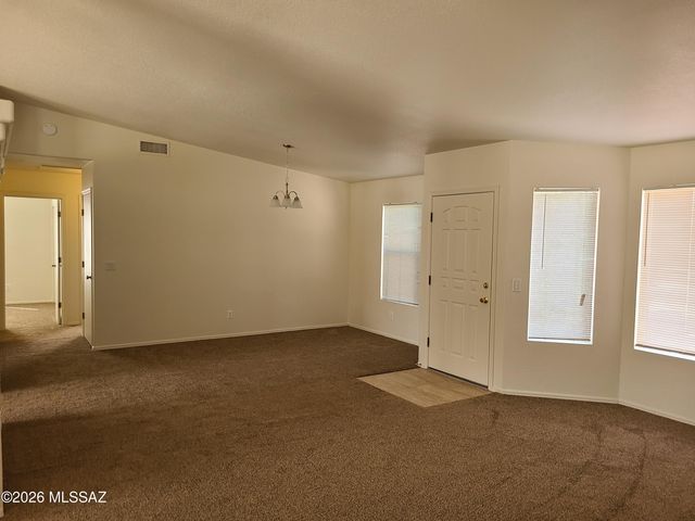 10008 E Moonstruck Way, Tucson, AZ 85747