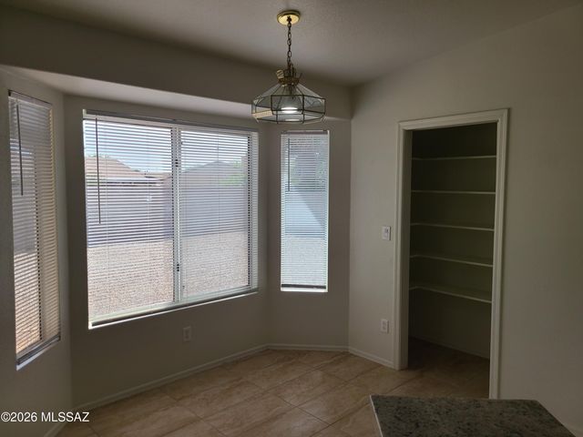 10008 E Moonstruck Way, Tucson, AZ 85747