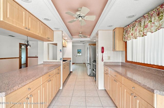 2151 Meredith Drive, Spring Hill, FL 34608