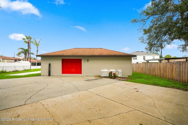 2151 Meredith Drive, Spring Hill, FL 34608