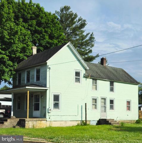 2 SOUTHERN BLVD, Wyoming, DE 19934